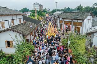 帕努奇：贝林厄姆和哈兰德失踪了，后者今天被关进了笼子